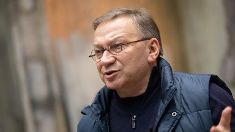 Угольников анонсировал премьеру фильма о Подольских курсантах